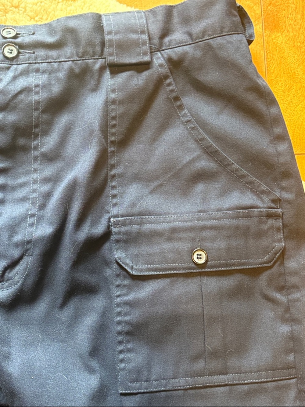 Men's Vintage Tilley Endurables Dark Navy Utility Cargo Pants with Flap Pockets - Picture 5 of 9